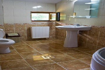 Romania Penzión Băile Olăneşti, Eksteriør